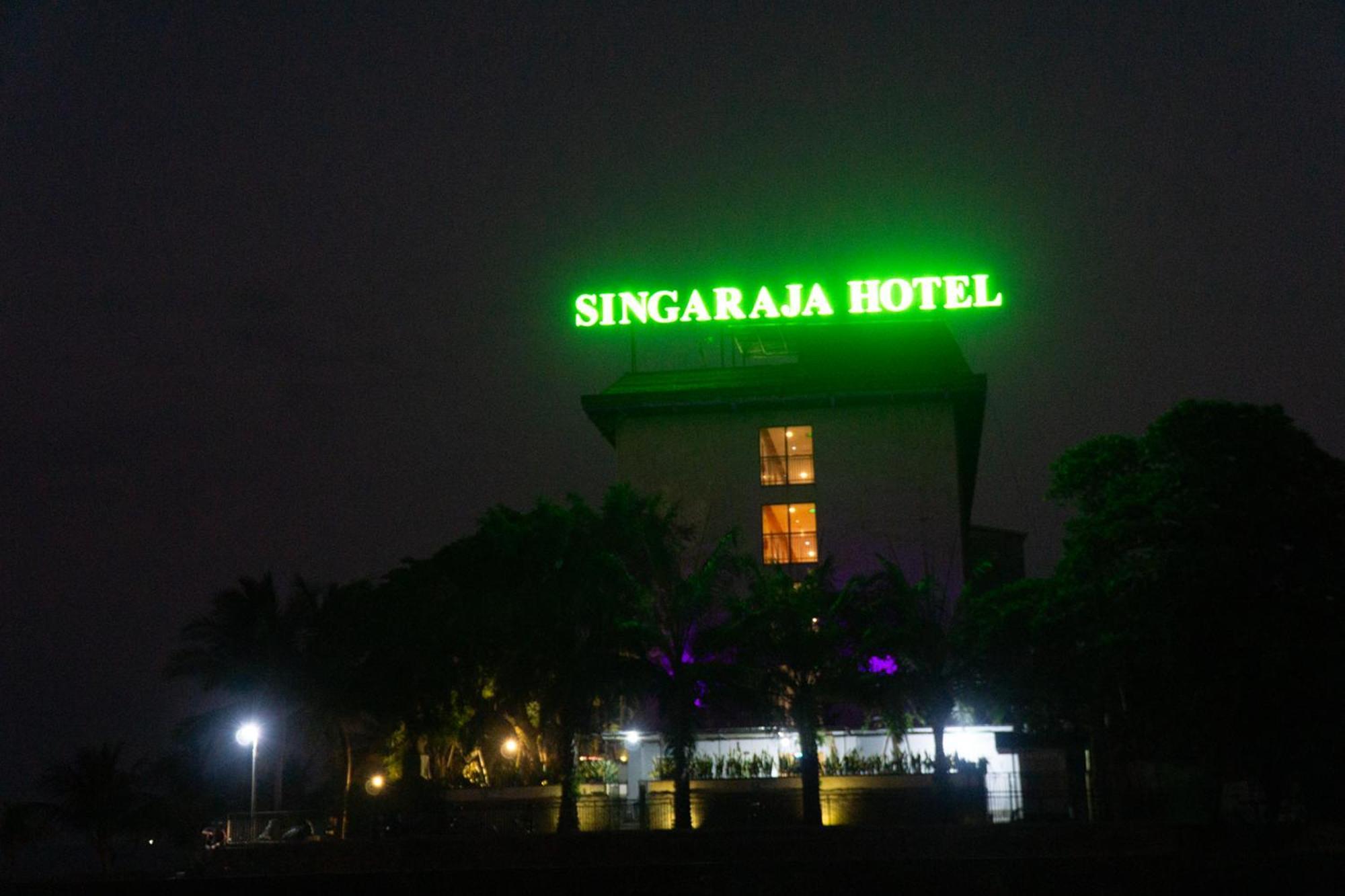 Singaraja Hotel - Chse Certified Exteriör bild