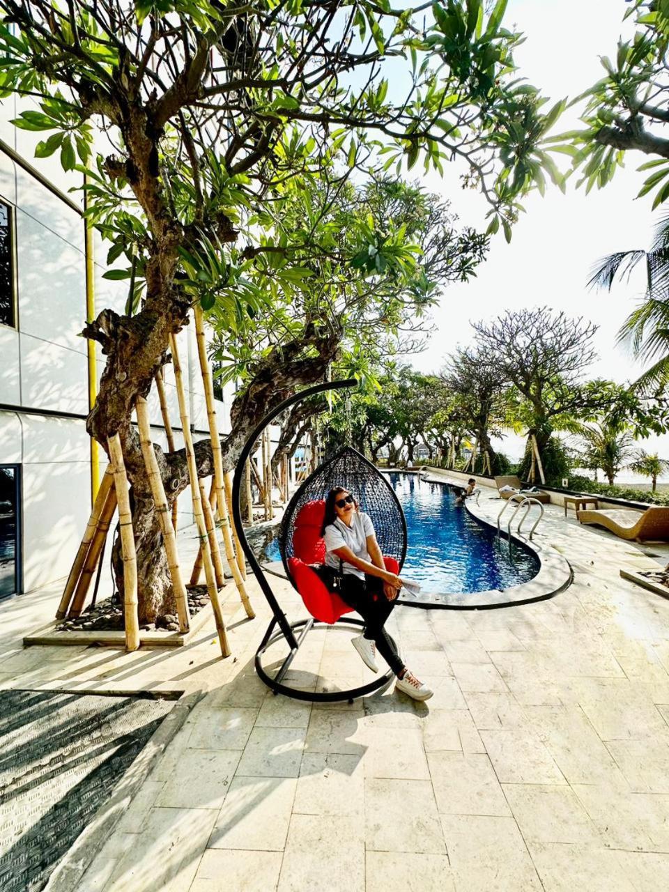Singaraja Hotel - Chse Certified Exteriör bild