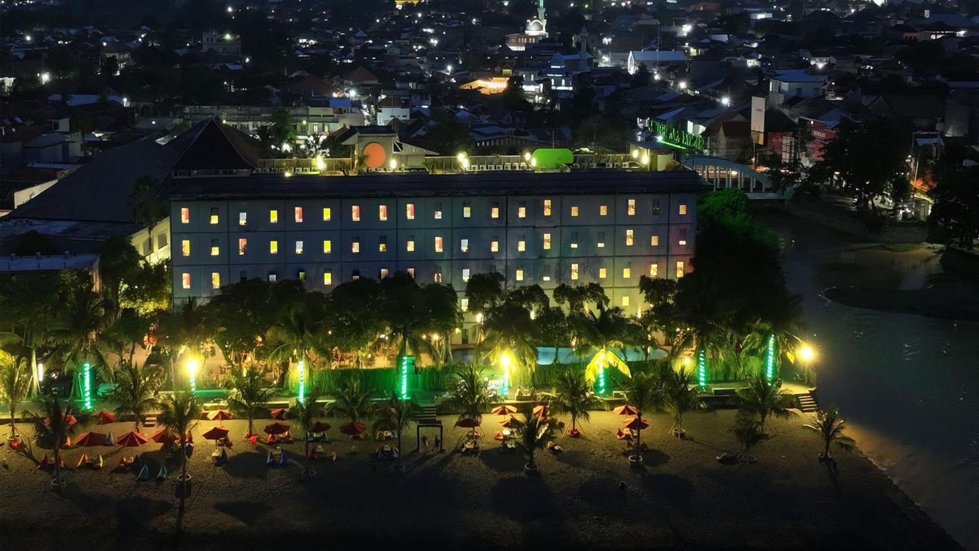 Singaraja Hotel - Chse Certified Exteriör bild